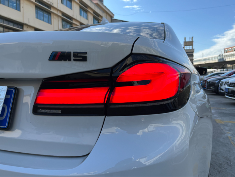 BMW F90 M5 & G30 5 Series Sequential LCI Style Taillights (2017 - 2020)