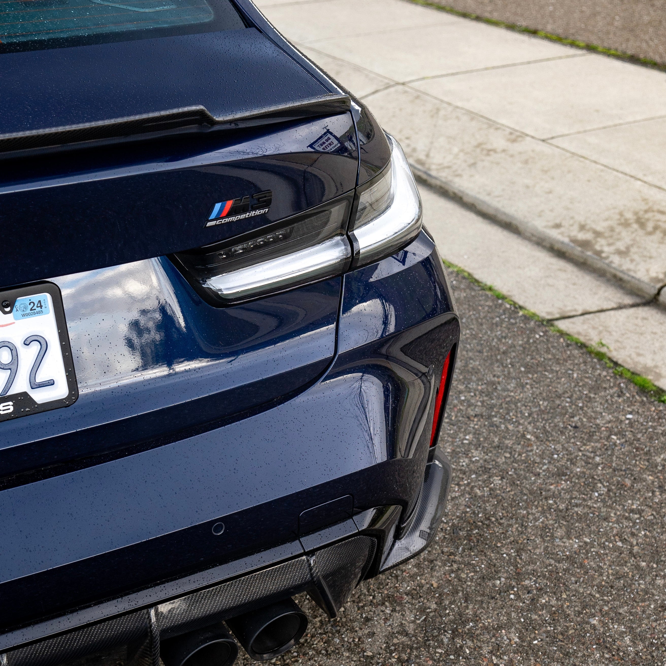 BMW G80 M3 & G20 3 Series Carbon Fiber Mid Kick Center Flow Spoiler