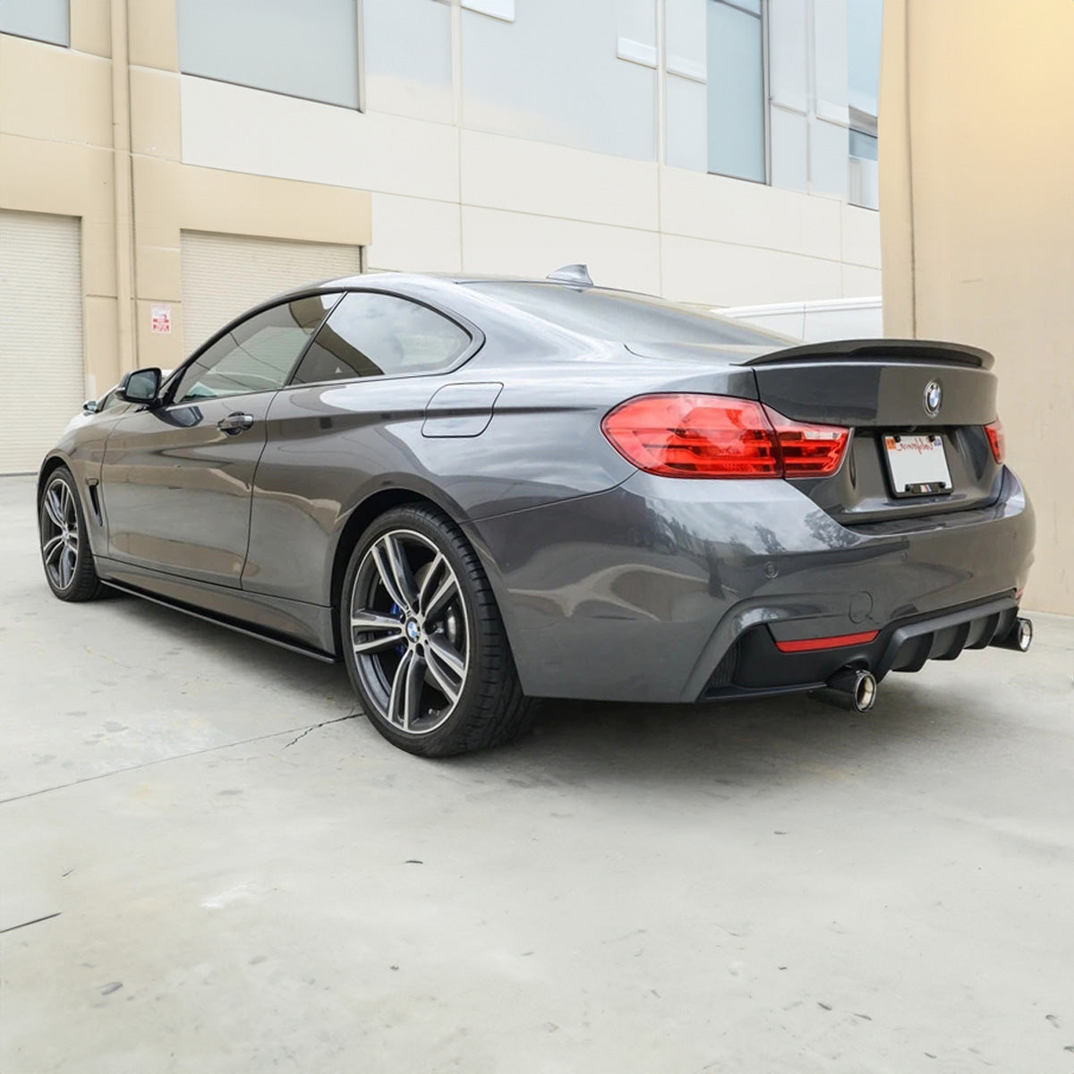 4 Series BMW Side Skirt Carbon Fiber 2014-2020