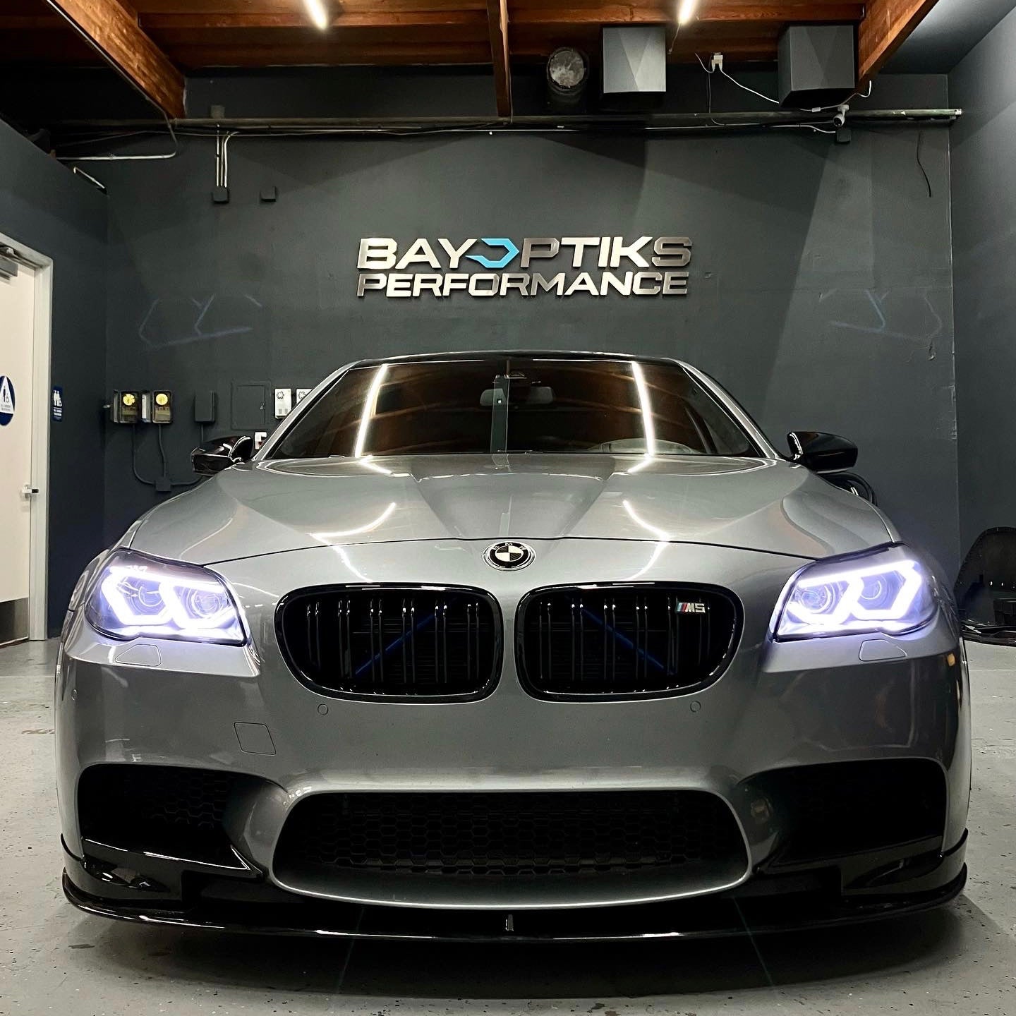 Pre-LCI F10 M5 & 5 Series Vision Concept Retrofit (2011 - 2013 Xenon headlights only)